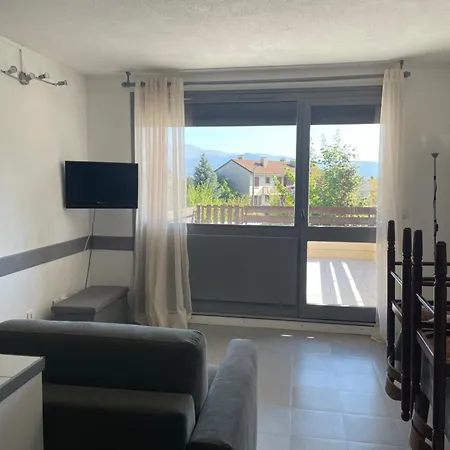 Studio 4 Pers Avec Terrasse, Vue Et Parking Appartamento Font-Romeu-Odeillo-Via